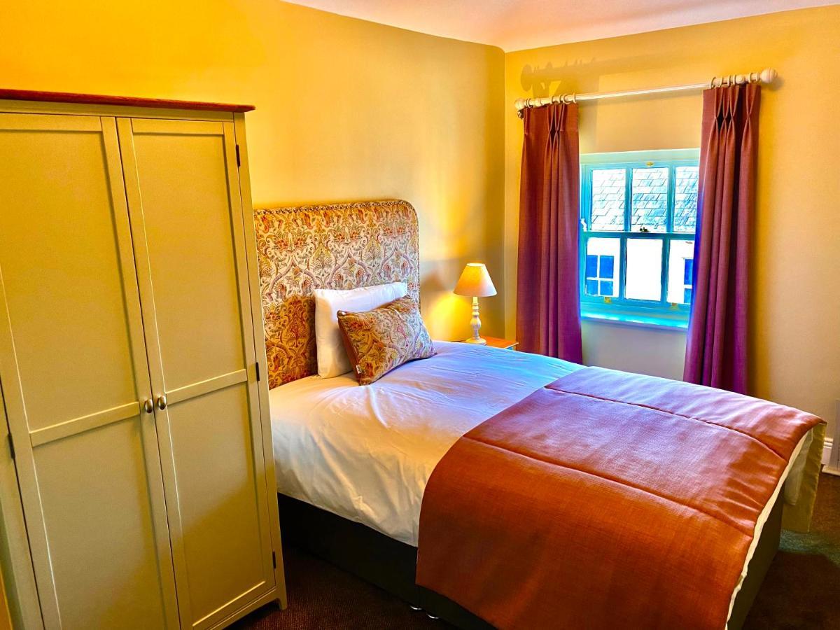 Befani's Mediterranean Restaurant & Townhouse 3*